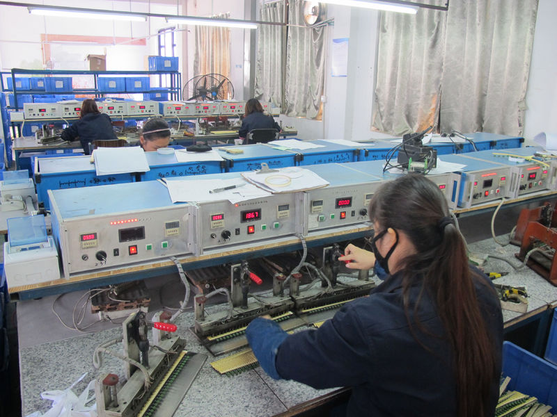 Shenzhen Hwalon Electronic Co., Ltd. línea de producción del fabricante