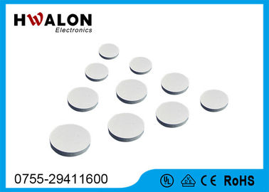 Pequeño microprocesador de cerámica del rectángulo del voltaje del elemento 12 - 24 del calentador del PTC del color blanco